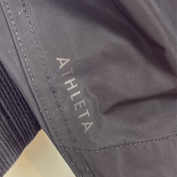 Athleta Triumph Hybrid Jacket Size Extra Small - Picture 7 of 13